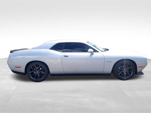 Used 2022 Dodge Challenger R/T w/ Blacktop Package RWD image 4