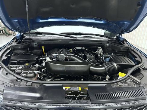Used 2025 Dodge Durango GT AWD/4WD image 25