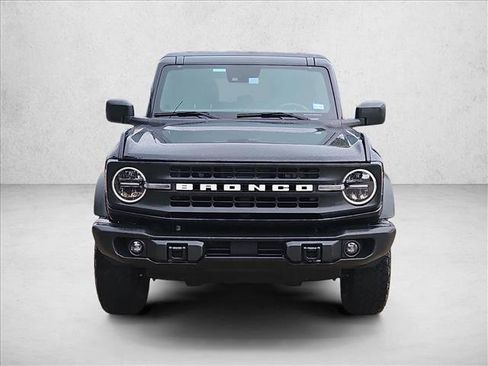 Used 2022 Ford Bronco Black Diamond AWD/4WD image 2