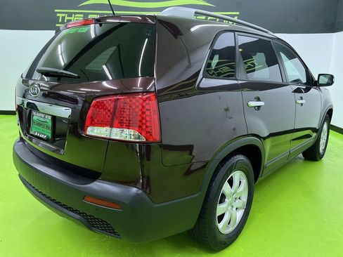 Used 2012 Kia Sorento LX w/ Convenience Pkg AWD/4WD image 9