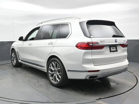 Used 2020 BMW X7 xDrive40i w/ Luxury Seating Package AWD/4WD image 11