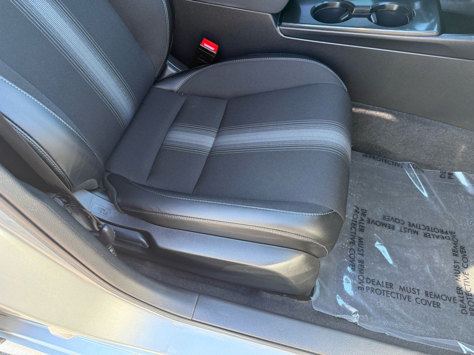 Used 2025 Honda Civic Sport image 33