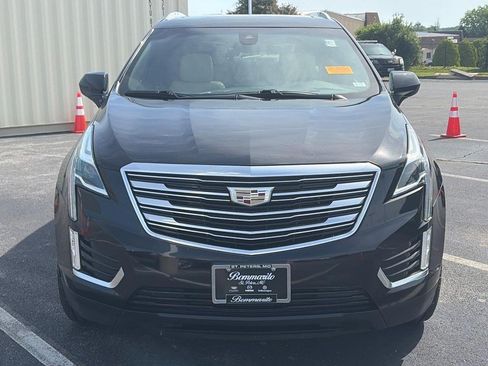 Used 2018 Cadillac XT5 Premium Luxury AWD/4WD image 2