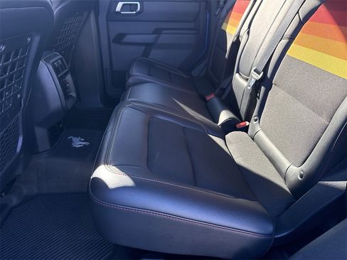 Used 2025 Ford Bronco Big Bend w/ Black Diamond Package image 22