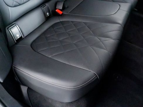 Used 2024 BMW X6 M60i image 32