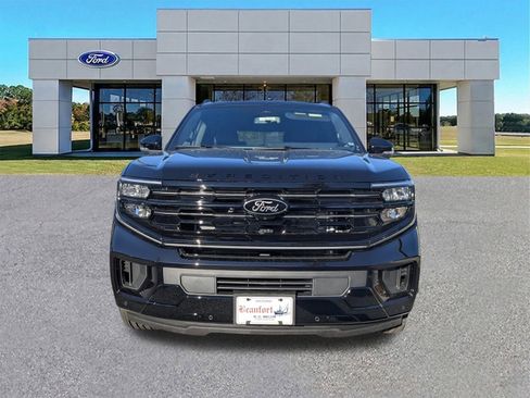 New 2025 Ford Expedition Platinum w/ Stealth Performance Package AWD/4WD image 8