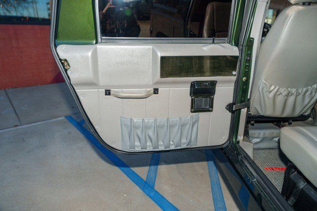 Used 2000 HUMMER H1 4-Door Wagon AWD/4WD image 19