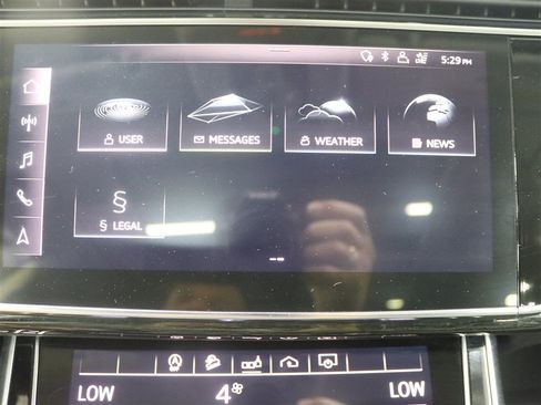 Used 2019 Audi Q8 Premium Plus w/ Premium Plus AWD/4WD image 38