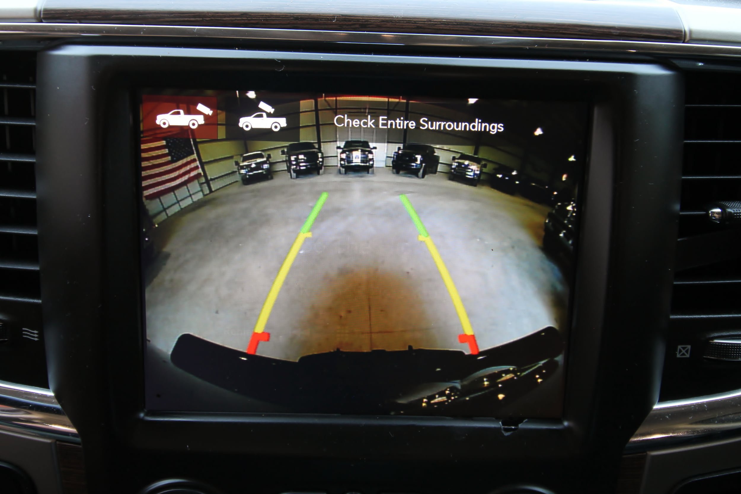 Used 2018 RAM 2500 Laramie w/ Off Road Package AWD/4WD image 32