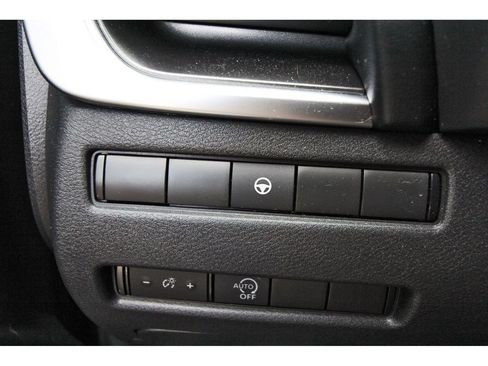 Certified 2023 Nissan Rogue SV FWD image 19