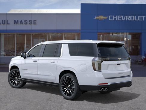 New 2026 Chevrolet Suburban High Country image 3