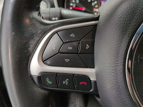 Certified 2019 Jeep Compass Latitude w/ Popular Equipment Group image 26