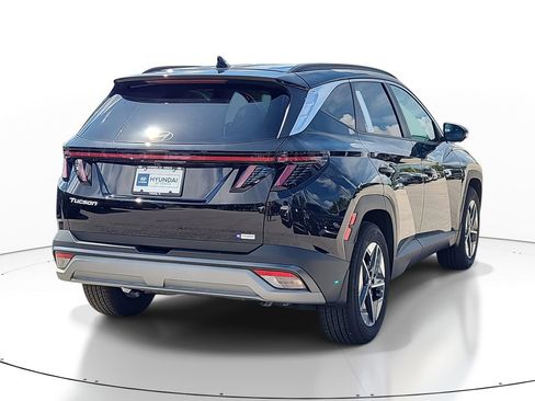 New 2025 Hyundai Tucson SEL image 2