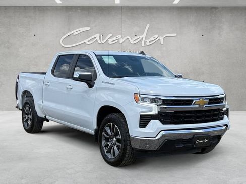 Used 2023 Chevrolet Silverado 1500 LT RWD image 2