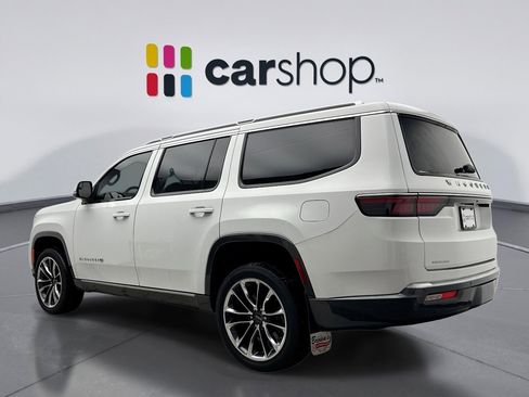 Used 2022 Jeep Wagoneer Series III w/ Premium Group I image 3
