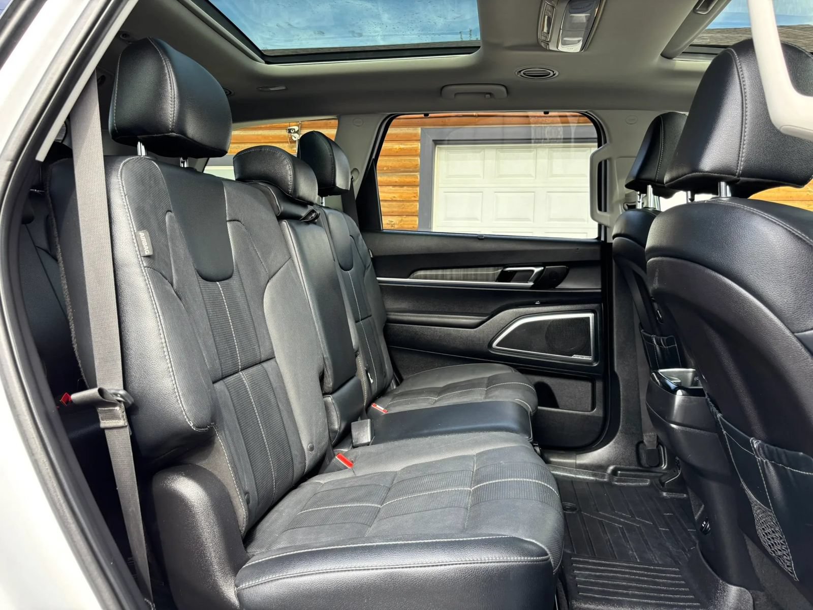 Used 2025 Kia Telluride SX AWD/4WD image 21