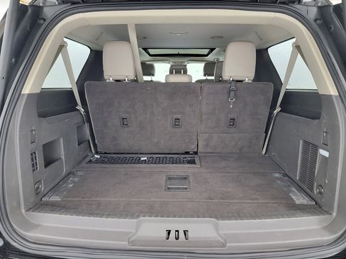 Used 2019 Ford Expedition Max XLT w/ Equipment Group 202A AWD/4WD image 38