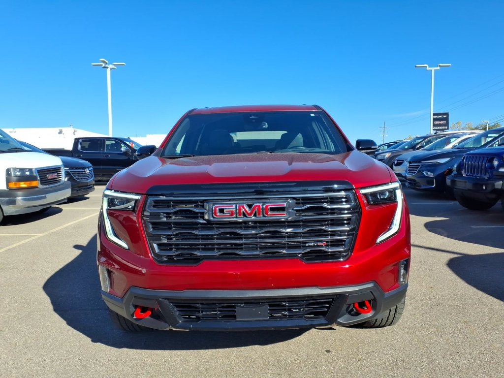 Used 2024 GMC Acadia AT4 w/ Luxury Package AWD/4WD image 2