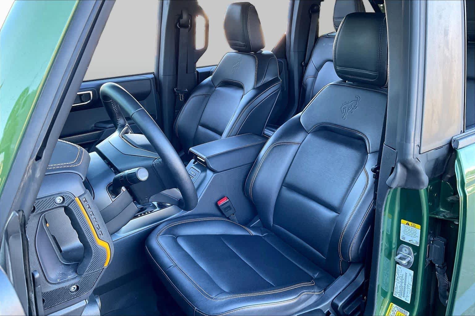 Used 2024 Ford Bronco Badlands AWD/4WD image 9