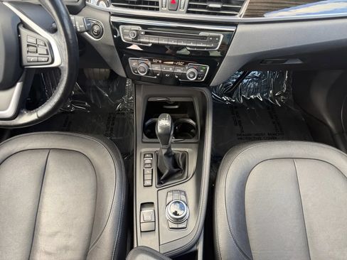 Used 2017 BMW X1 xDrive28i AWD/4WD image 18