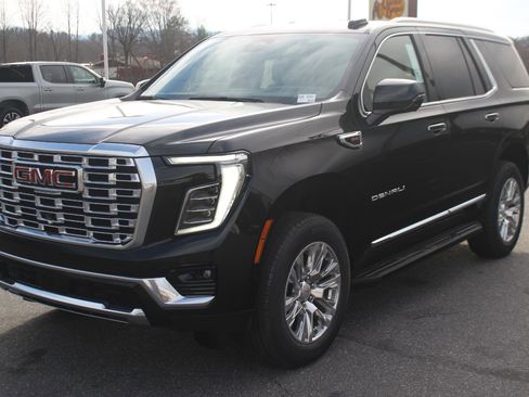 New 2026 GMC Yukon Denali image 3