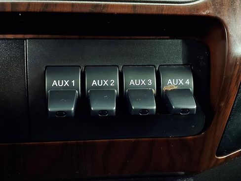 Used 2012 Ford F250 Lariat w/ Lariat Ultimate Pkg image 22