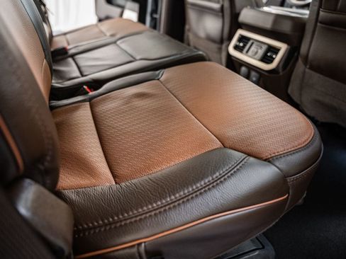 Used 2024 Ford F350 King Ranch w/ Chrome Package image 47