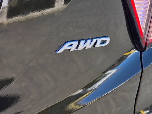 Used 2018 Honda HR-V EX image 15