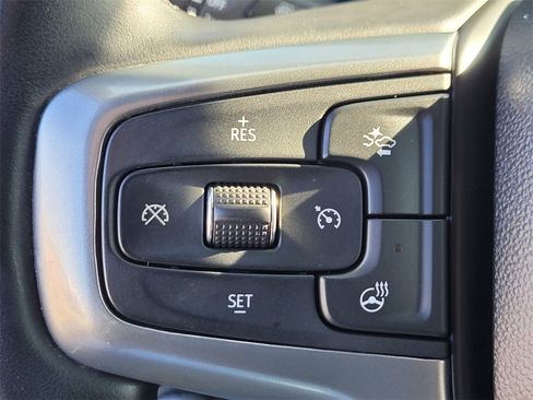 Used 2025 Chevrolet Silverado 3500 LTZ w/ LTZ Premium Package image 25