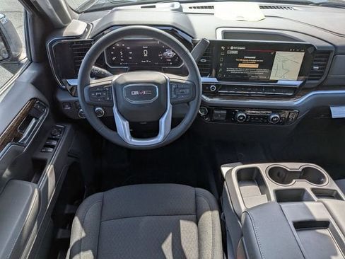 New 2026 GMC Sierra 1500 SLE image 31