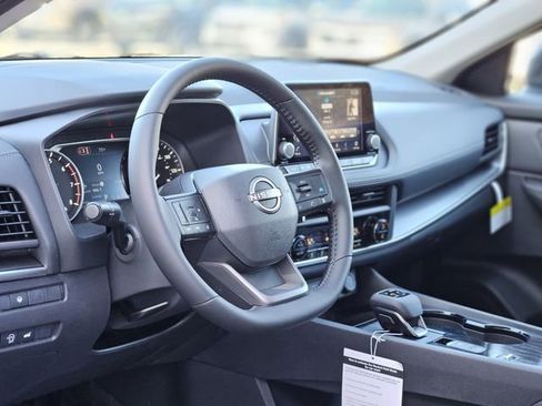 New 2026 Nissan Rogue SV FWD image 11