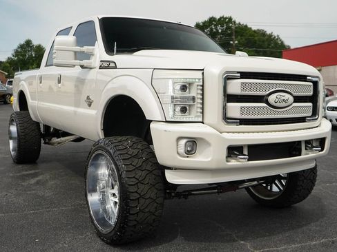 Used 2016 Ford F250 Platinum AWD/4WD image 40