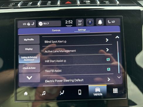 Used 2024 Jeep Grand Cherokee Altitude AWD/4WD image 15