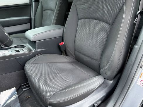 Used 2018 Subaru Outback 2.5i Premium AWD/4WD image 17
