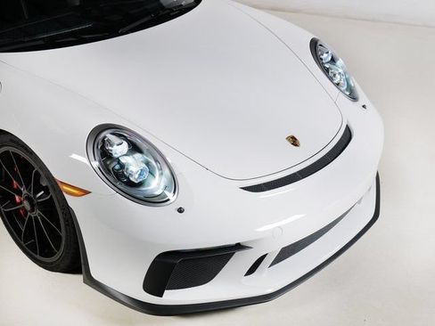 Certified 2018 Porsche 911 GT3 w/ Sport Chrono Package RWD image 31