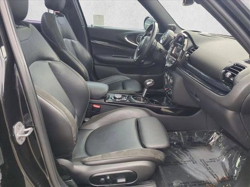 Used 2019 MINI Cooper Clubman S image 22