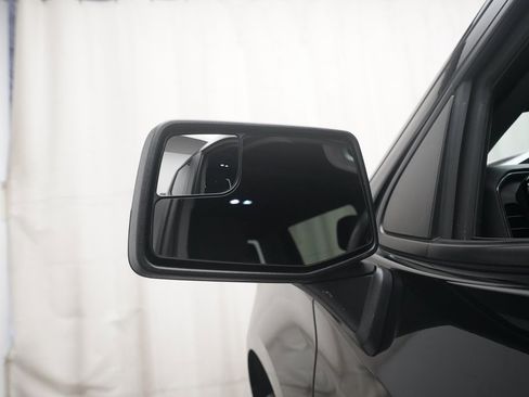 Used 2023 Chevrolet Silverado 1500 LT image 24