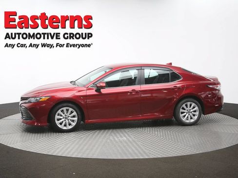 Used 2019 Toyota Camry LE FWD image 56