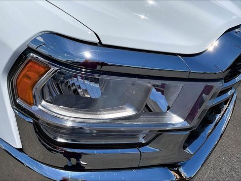 Used 2024 RAM 3500 SLT w/ Quick Order Package 2YG SLT AWD/4WD image 32