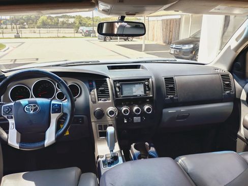 Used 2014 Toyota Sequoia Limited RWD image 13