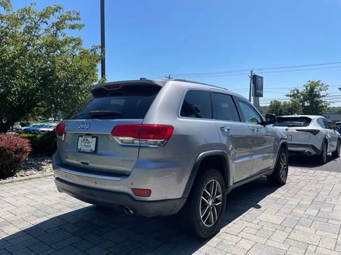 Used 2017 Jeep Grand Cherokee Limited w/ Luxury Group II AWD/4WD image 6