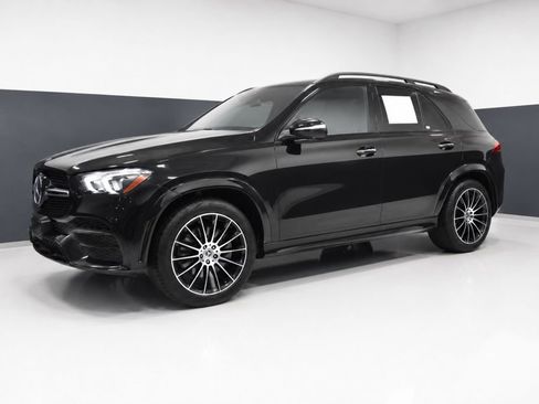 Used 2021 Mercedes-Benz GLE 450 4MATIC image 2