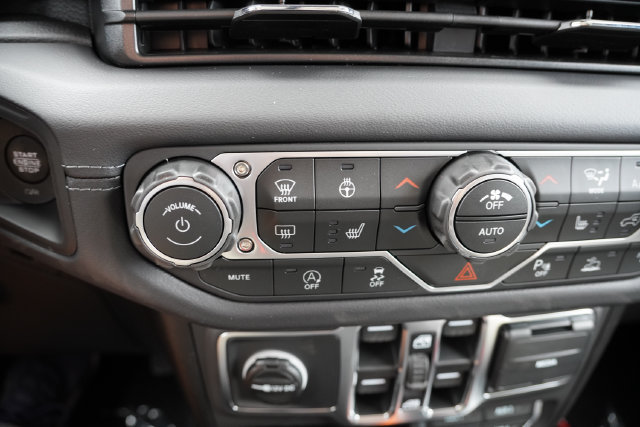 New 2027 Jeep Wrangler Unlimited Sahara AWD/4WD image 15