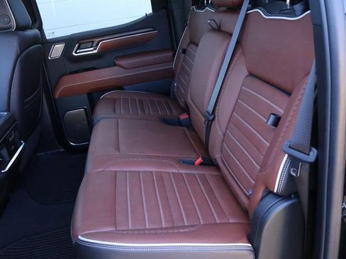 Certified 2024 GMC Sierra 1500 Denali Ultimate image 13