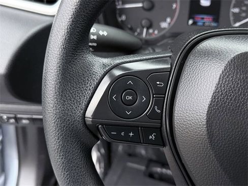 Certified 2025 Toyota Corolla LE image 29