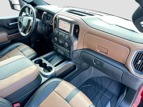Used 2023 Chevrolet Silverado 2500 High Country w/ Safety Package II AWD/4WD image 29