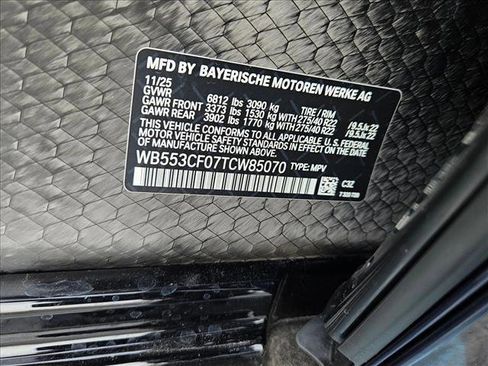 New 2026 BMW iX xDrive60 image 20