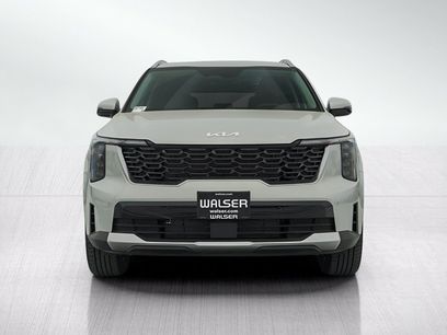 New 2026 Kia Sorento S