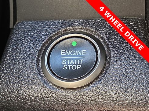 Used 2019 Ford F150 Raptor w/ Equipment Group 802A Luxury image 20