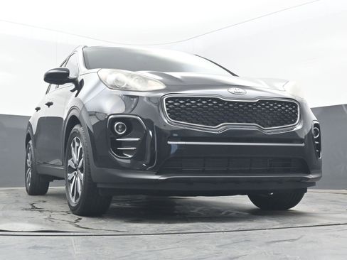 Used 2017 Kia Sportage EX image 22